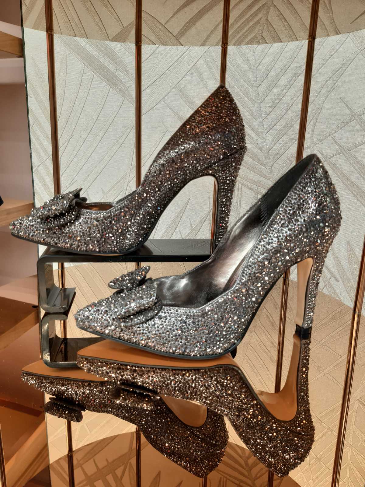 Дамски официални обувки Yoncy панделка сребристи Дамски официални обувки Yoncy панделка сребристи