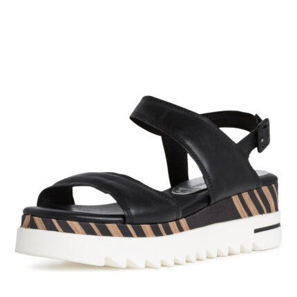 Дамски  равни сандали  Marco Tozzi черни