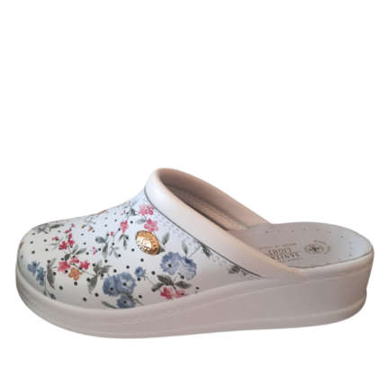 Дамски медицински чехли Sanital Light естествена кожа бели