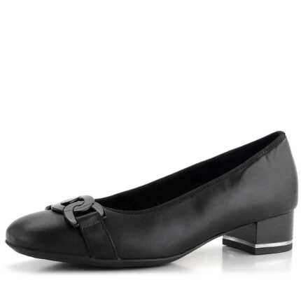 Дамски обувки на нисък ток Ara естествена кожа черни