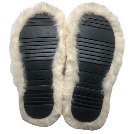 Дамски чехли с пух Yoncy бежови