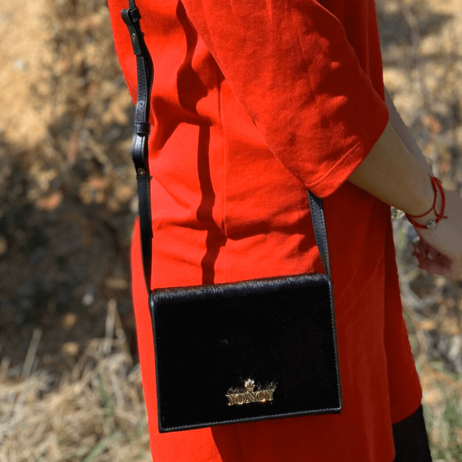 Дамска малка чанта през рамо Yoncy® черна