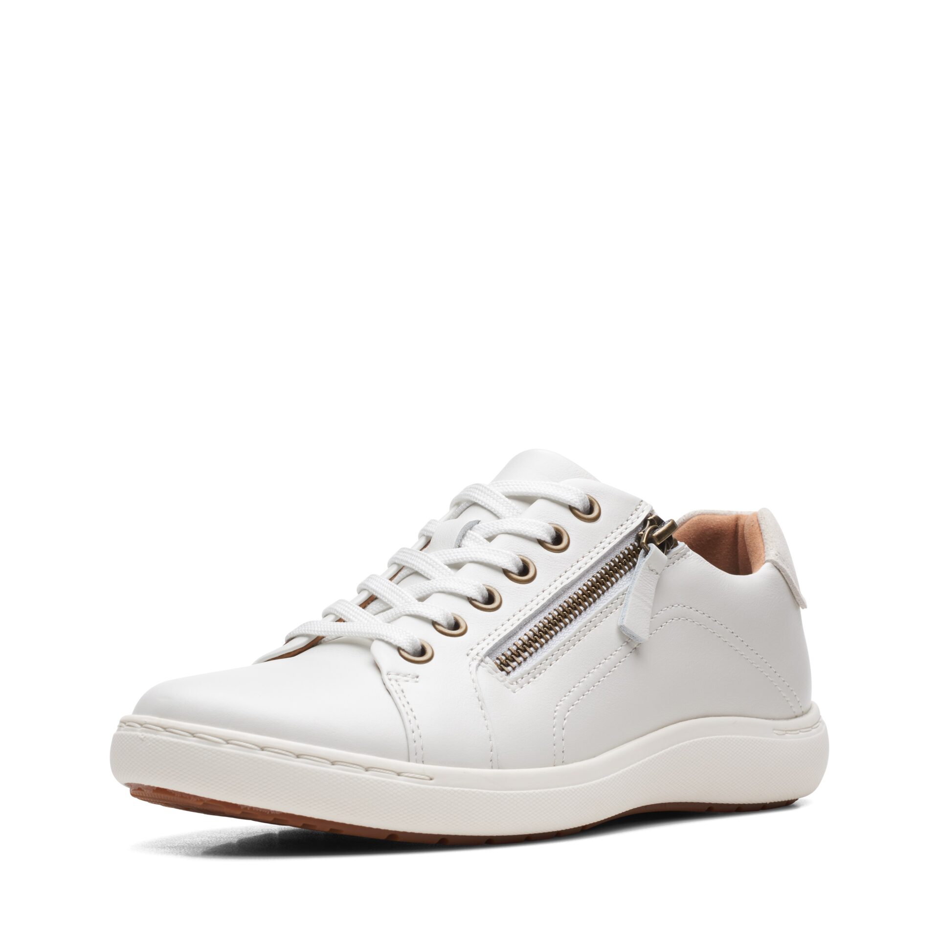 Дамски обувки естествена кожа Clarks Nalle Lace бели