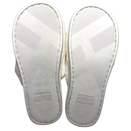 Дамски домашни чехли Kompass бели сърца