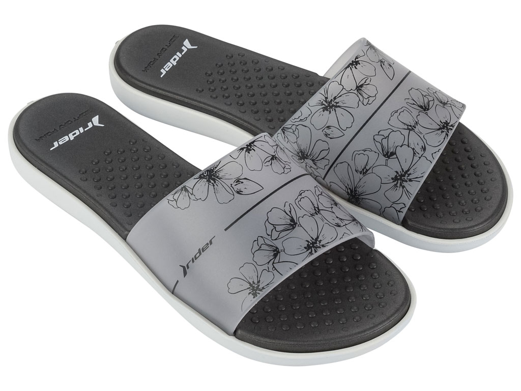 Дамски чехли RIDER POOL 83503 черни/бели