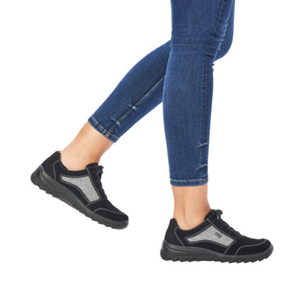 Дамски равни обувки Rieker Tex черни L7112-00