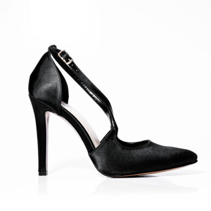 Дамски официални обувки с каишки Yoncy черни