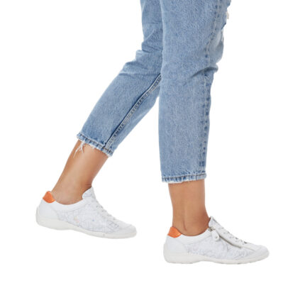 Дамски спортни обувки Remonte бели R3406-81