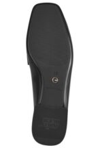 Дамски равни обувки Tamaris черни