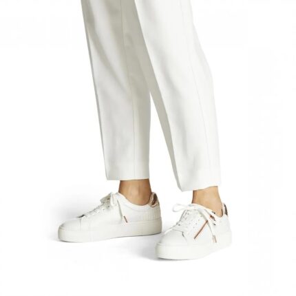 Дамски спортни обувки Tamaris Essentials слонова кост