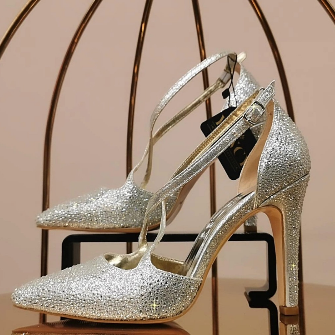 Дамски официални обувки с каишки Yoncy сребристи