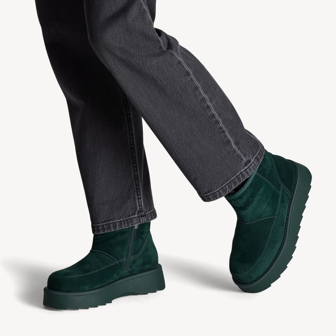 8 Дамски боти Tamaris Touch it естествен велур зелени - Image 1