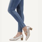 Дамски обувки на среден ток Caprice естествена кожа бежови/златисти