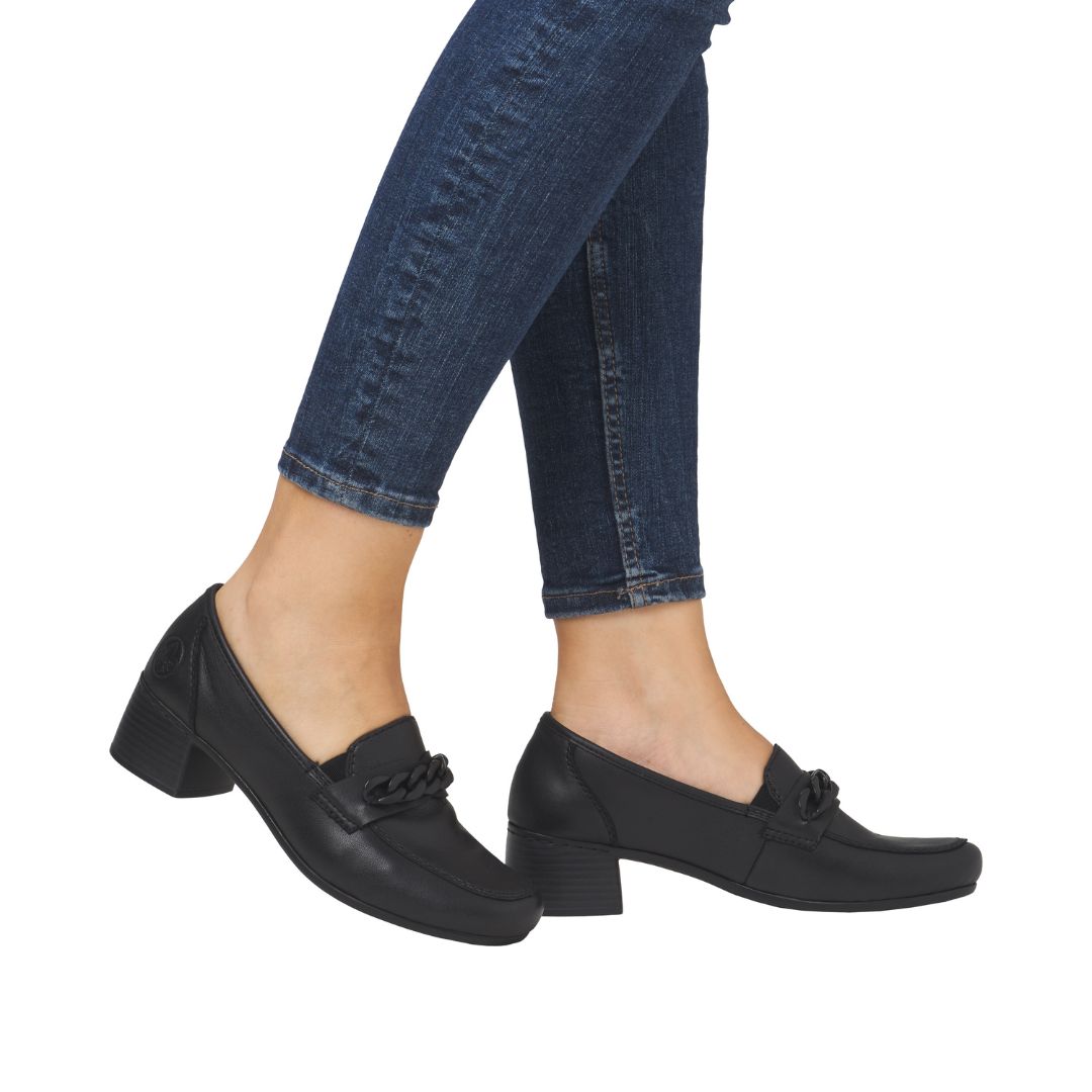 3 Дамски обувки на нисък ток Rieker Antistress 41660-60 ширина F - черни - Image 1