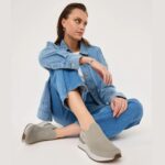 Дамски спортни обувки Tamaris бежови