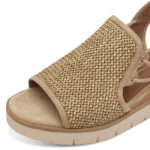 Дамски сандали на платформа Tamaris Touch-it бежови - Image 4