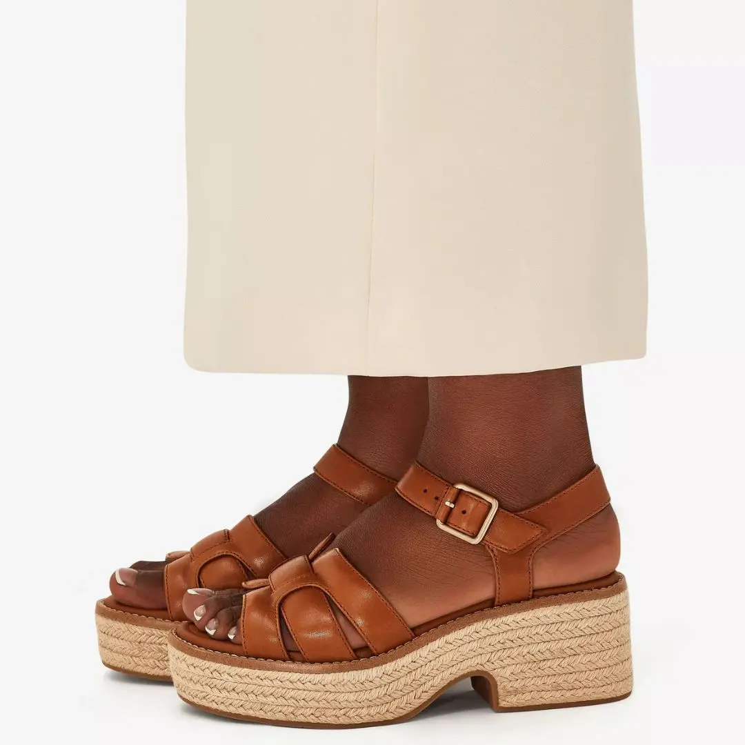 261812514 Дамски кожени сандали Clarks Coledale Strap кафяви - Image 1