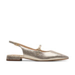 Дамски кожени обувки Clarks златисти - Image 2