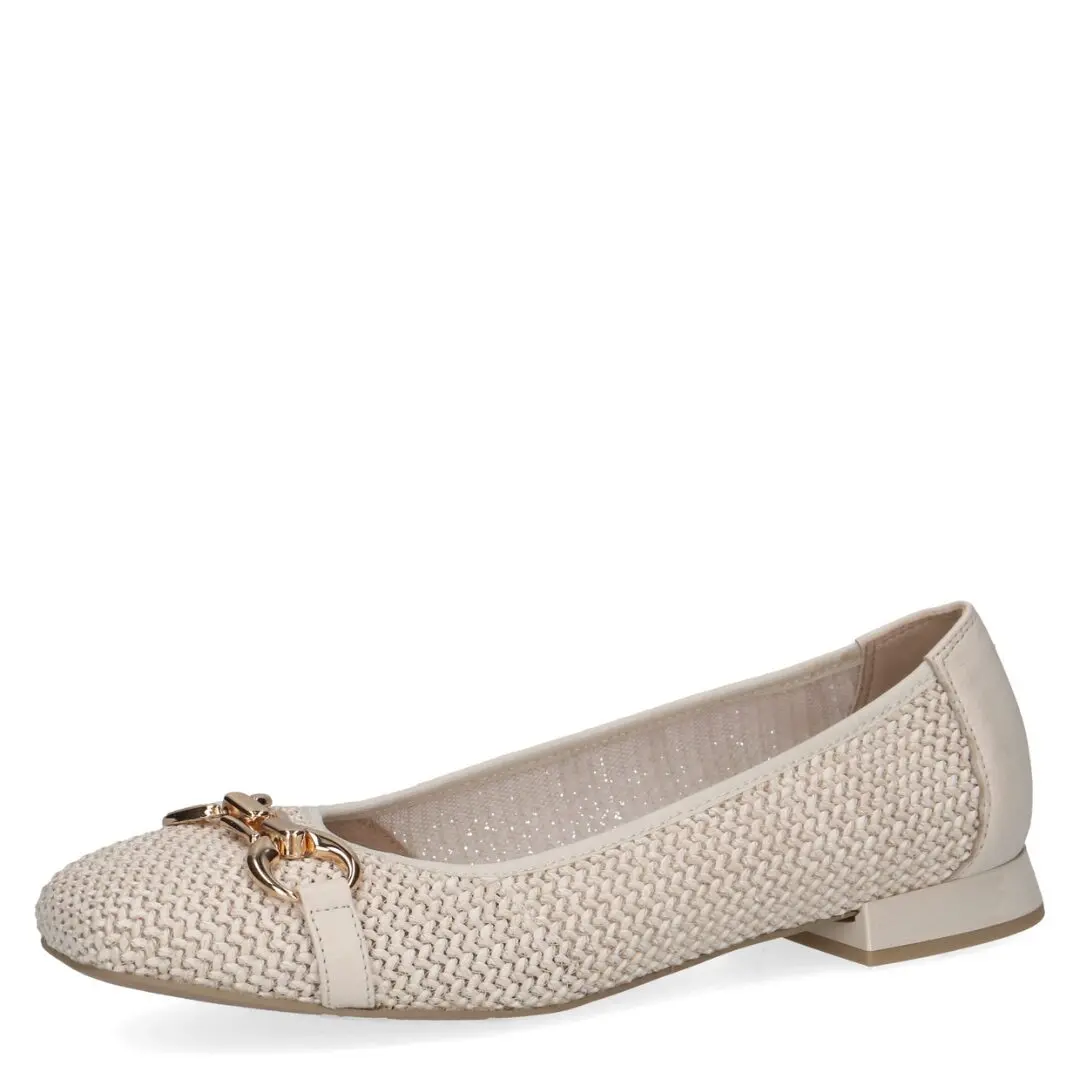 89562 Дамски бежови обувки Caprice - Image 1