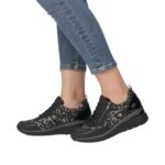 Дамски черни маратонки на платформа Remonte D2401-00