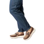 Дамски велурени обувки Ara HighSoft H ширина кафяви