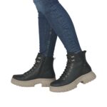 Дамски ежедневни боти Rieker W1877-00 черни