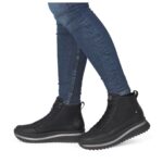 Дамски спортни боти Rieker W3871-00 черни