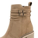 Дамски велурени боти на ток Tamaris бежови - Image 4